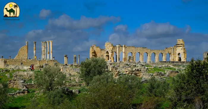 Volubilis Roman ruins near Meknes – historic stop on Morocco 2 week itinerary