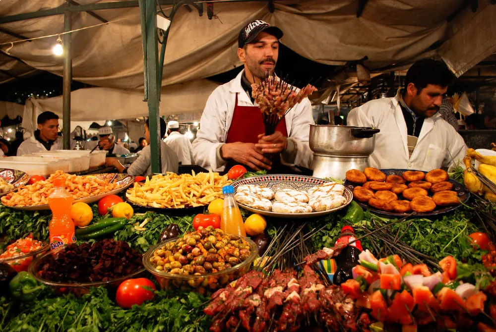 7 day Morocco travel itinerary with desert tour and cultural highlights