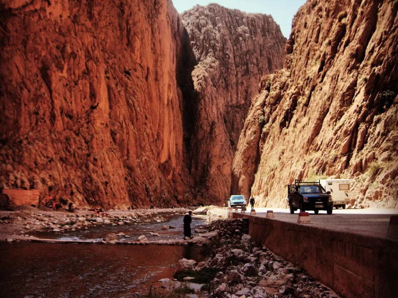 Todra Gorge canyon stop on 4 days Fes to Marrakech desert tour